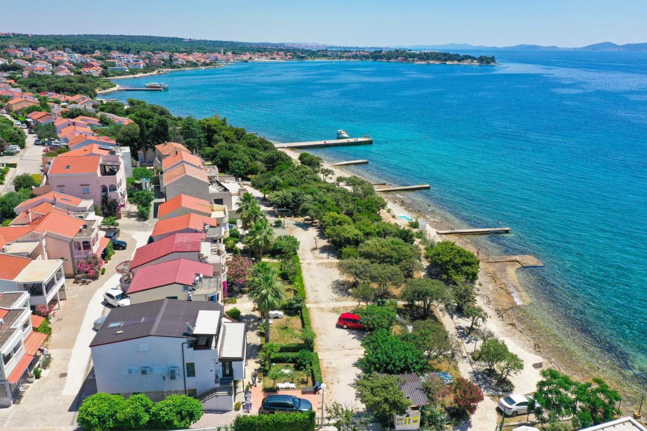 Apartments Malic Petrcane Εξωτερικό φωτογραφία