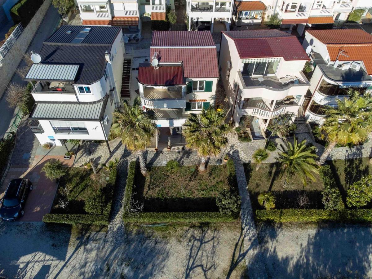 Apartments Malic Petrcane Εξωτερικό φωτογραφία